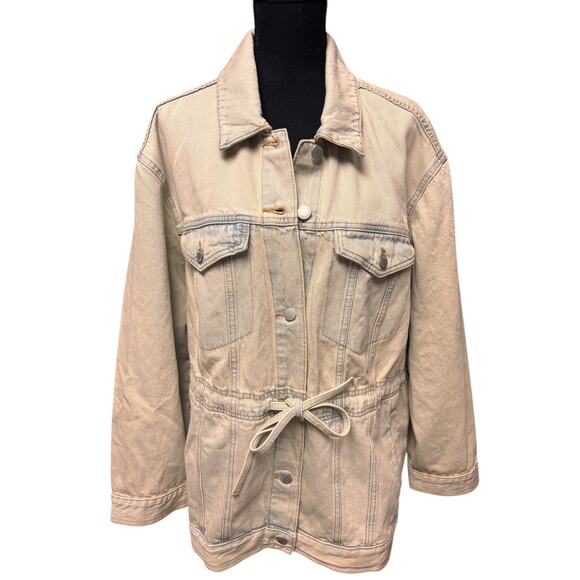 Universal Thread Light Wash Denim Utility Jacket Women’s M Adjustable Waist XL - Picture 2 of 7